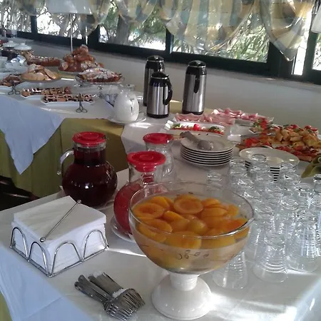 San Michele Hotel *